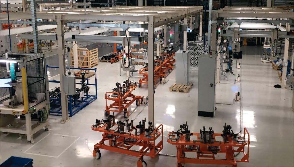 Primeira fábrica da Jaguar Land Rover no Brasil tem linhas desenvolvidas pela Pollux